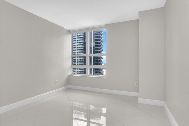 Photo - 951 Brickell Ave Unit 3107