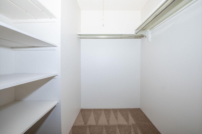 Summerhill Apartments
