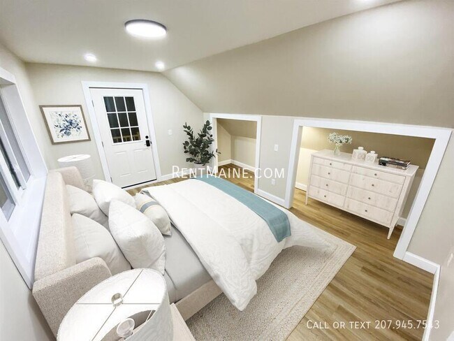 Photo - 46 Main Rd S Unit B