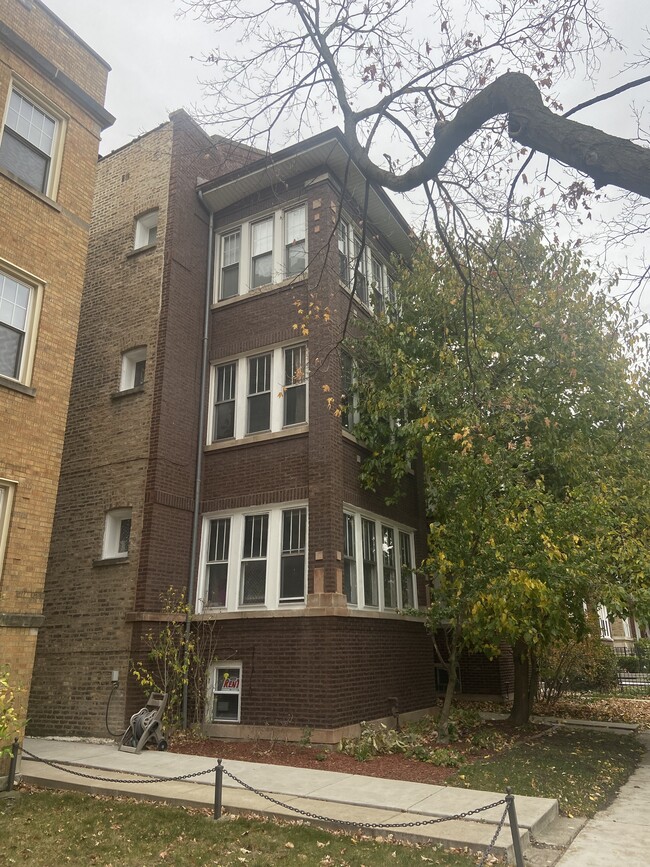 Photo - 4844 N Washtenaw Ave Condo Unit G