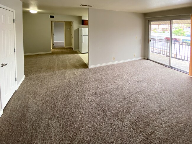 Photo - 1 Bedroom condo in guard gated community w...