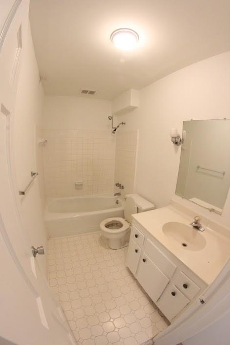 Photo - 1455 Southland NE Vis