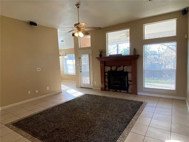 Photo - 1510 Zinfandel Dr
