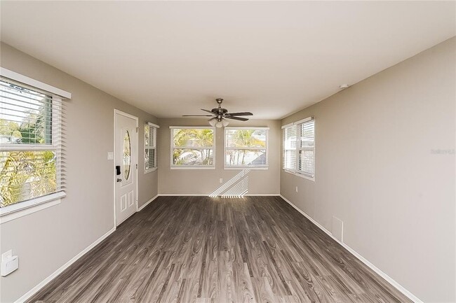 Photo - 10246 108th Ave N