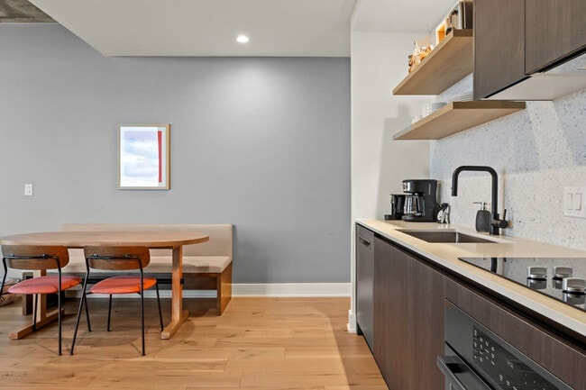 Building Photo - 48 East Ave Unit FL18-ID1023980P Rental