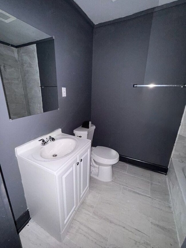 Photo - 804 National St