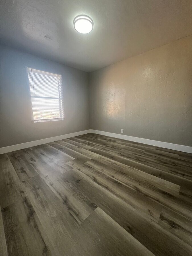 Photo - 632 N 9th Street Unidad B