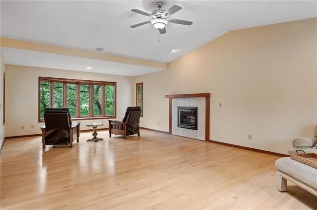 Photo - 957 Pine View Ct
