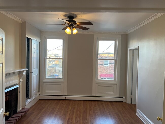 Photo - 13 Clover St