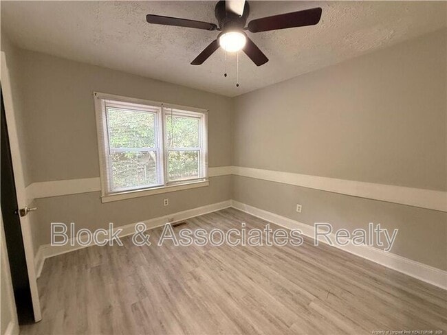 Photo - 1106 Clark St Unit A