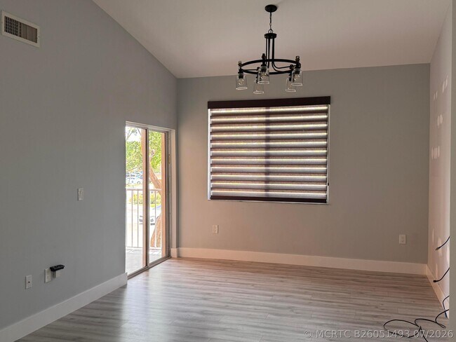 Photo - 6936 SW 39th St Unit D203