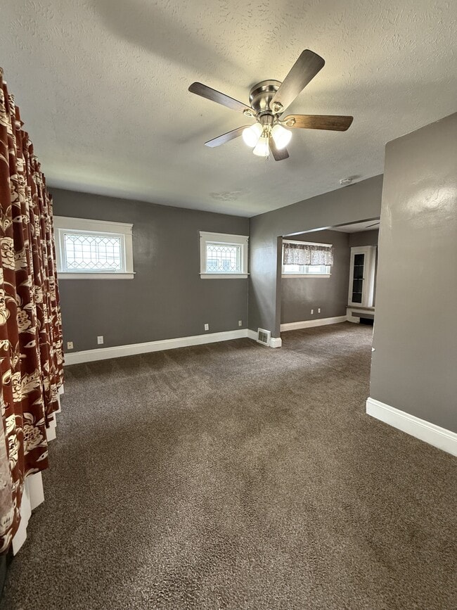 Photo - 461 E 147th St