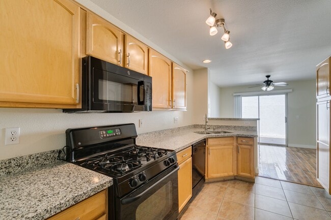 Photo - Coming Soon!! 3 Bedroom 2.5 Bathroom Townh...