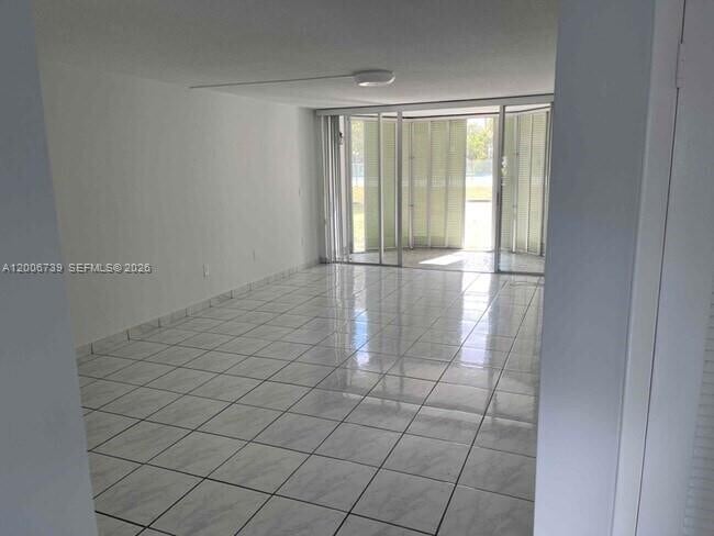 Photo - 1701 NE 191st St Unit A106