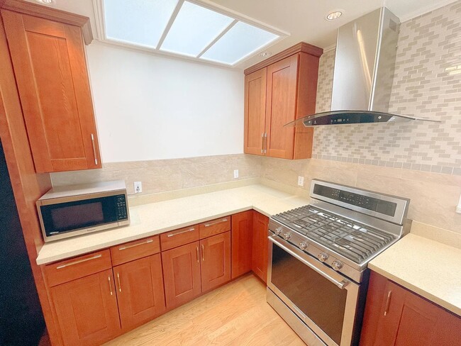 Photo - 1801 29th Ave