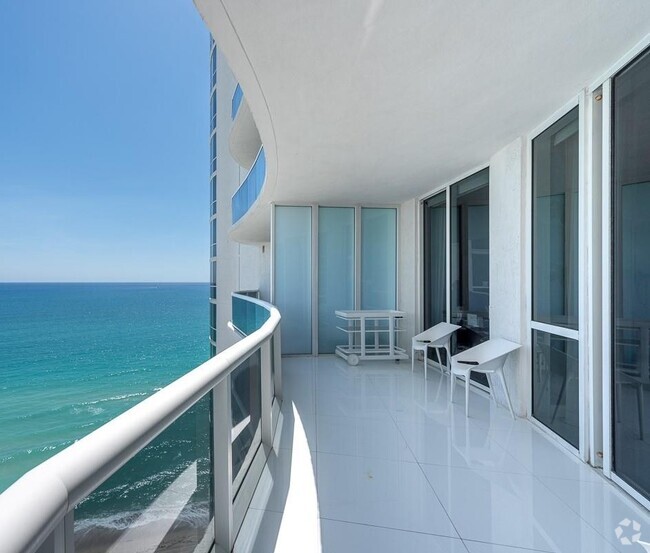 Building Photo - 15811 Collins Ave Unit 1903 Rental