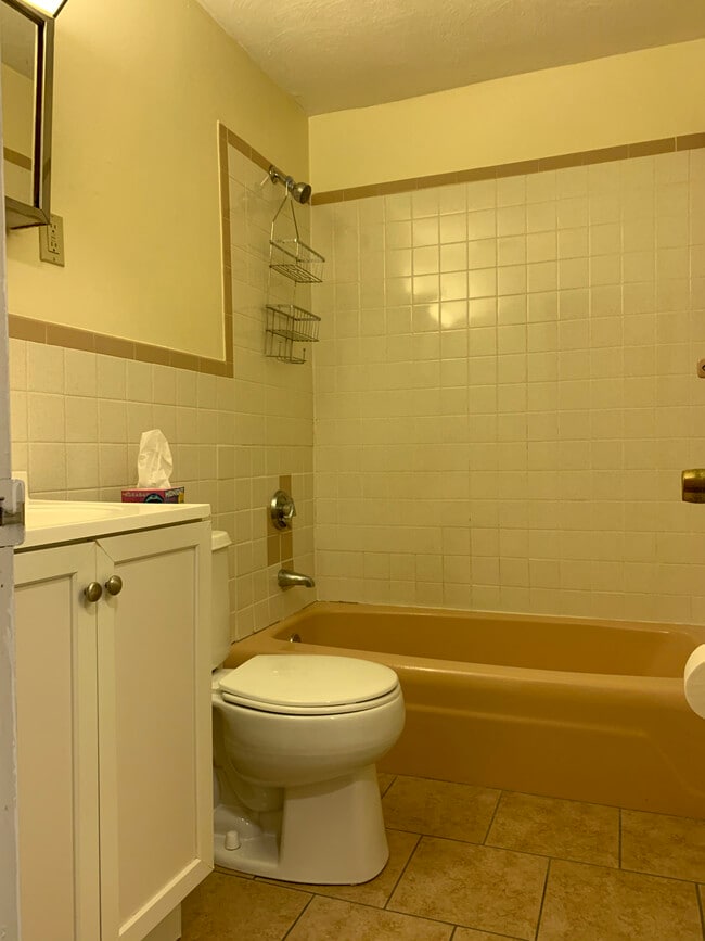 340 Highland Ave Unit 2