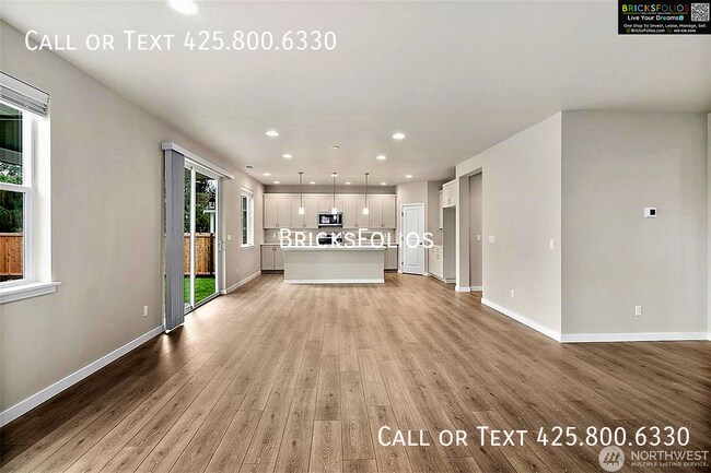 Photo - 16217 8th Ave E