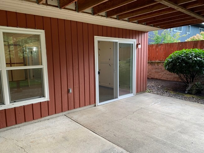 Photo - 4135 NW Carlton Ct