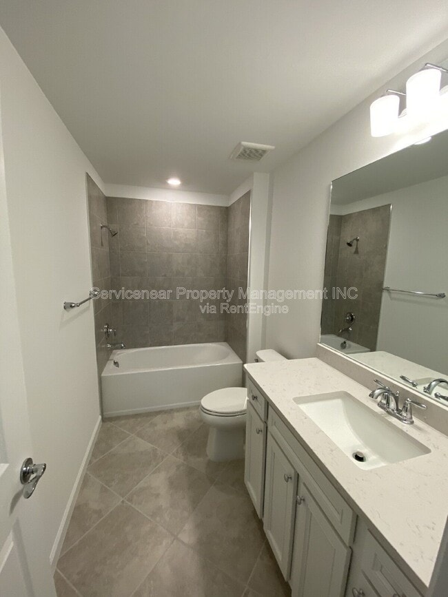 Photo - 6136 Baywood Ct