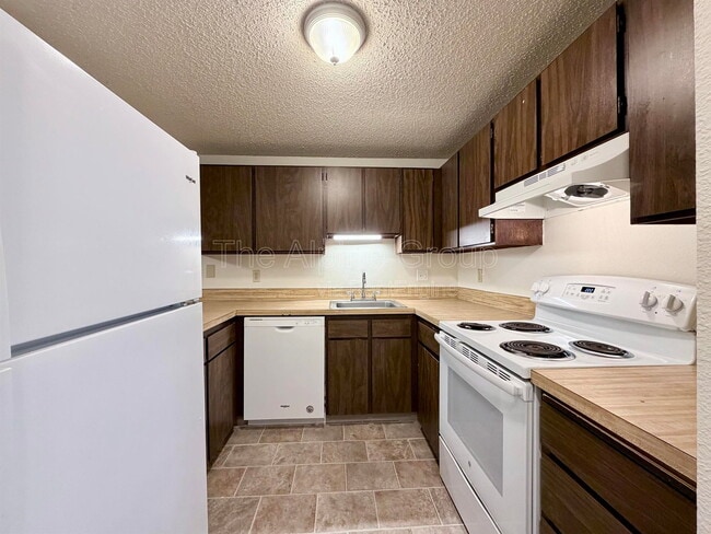 Photo - 19564 NW Mahama Pl