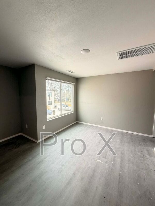 Photo - 117-121 S Byers Apartments Unidad 121 S Byers 203