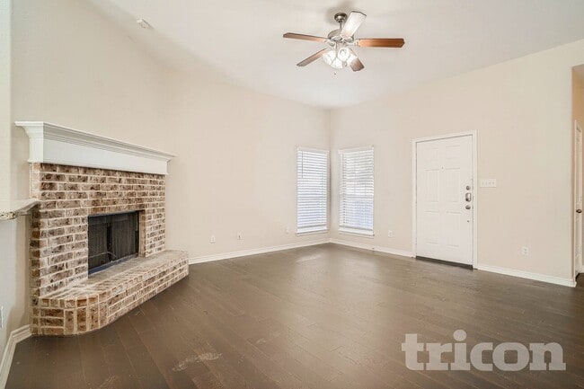 Photo - 214 Bob White Dr