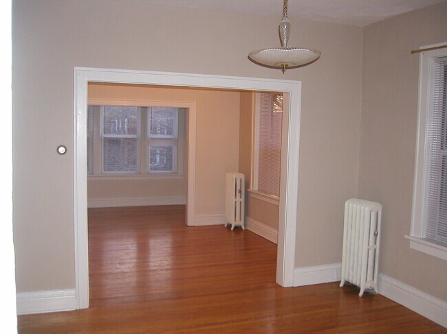 Photo - 6451 Alamo Ave Unidad 2W