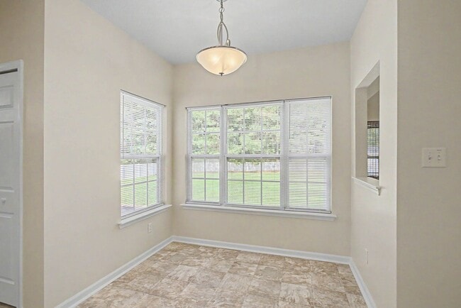 Photo - 354 Canaan Cir