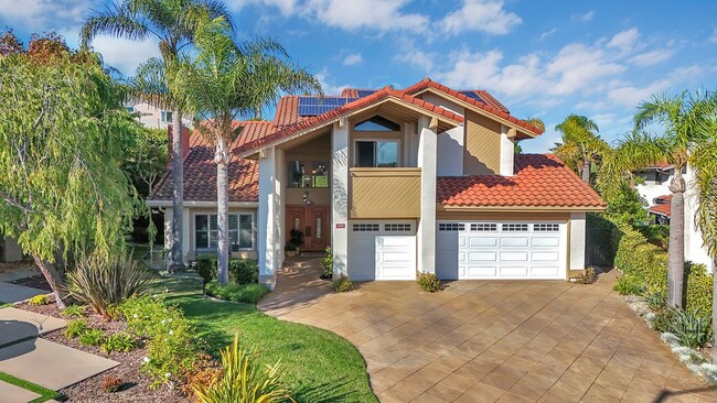 Building Photo - 25151 Via Playa