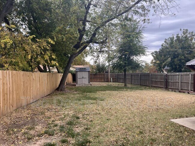 Photo - 9301 Nichols Rd