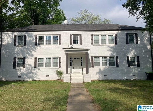 Building Photo - 303 S Broadway Ave