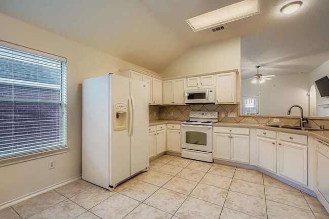 Photo - 24607 Tribeca Ln