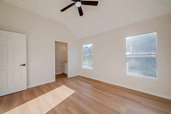 Photo - 11210 Hundred Bridge Ln