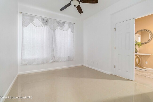 Photo - 185 Wading Bird Cir SW