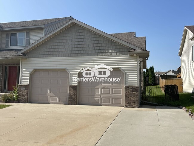 Photo - 6311 Fairway Dr NW