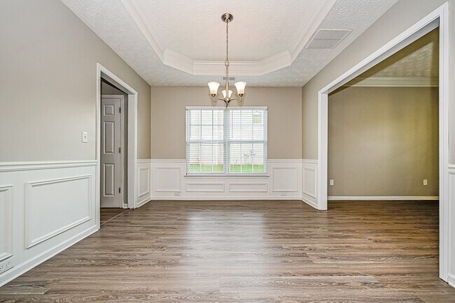 Photo - 80 Meadowbrook Ct