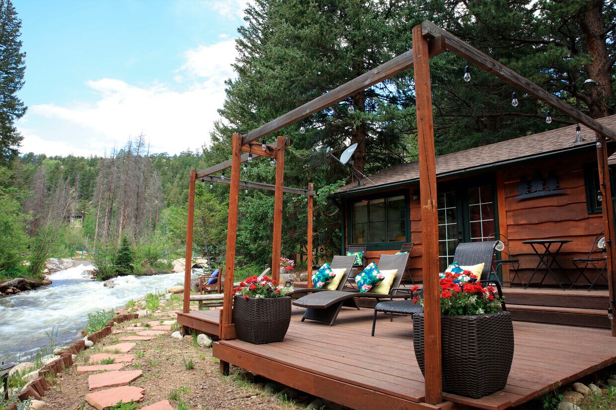 Photo - 2927 Riverside Dr (Lyons, CO)