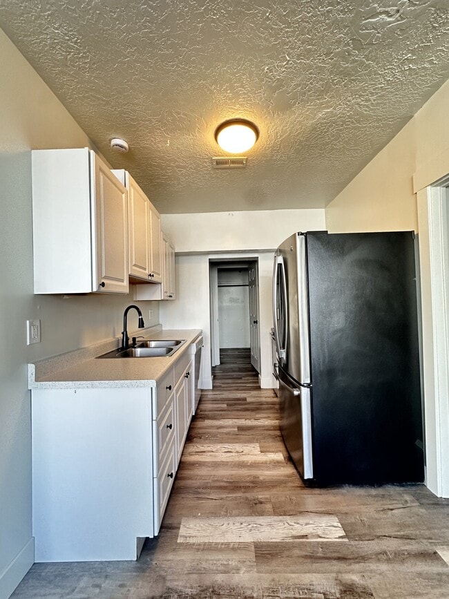 Photo - 12 E Center St Unit #12