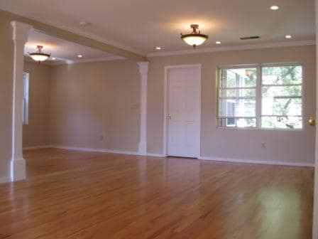 Photo - 575 N Broadway