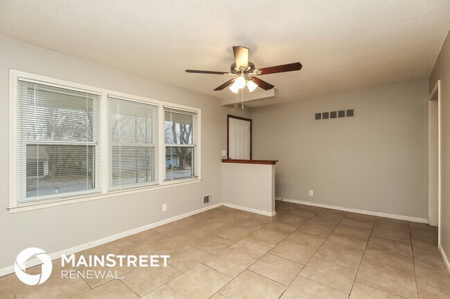 Photo - 8617 E 114th Terrace