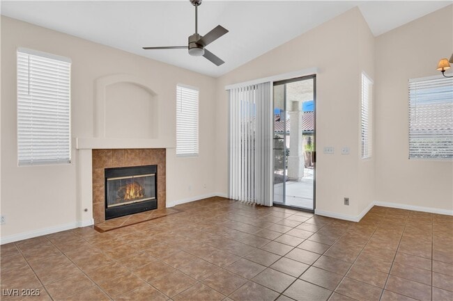 Photo - 8940 Emery Lake St