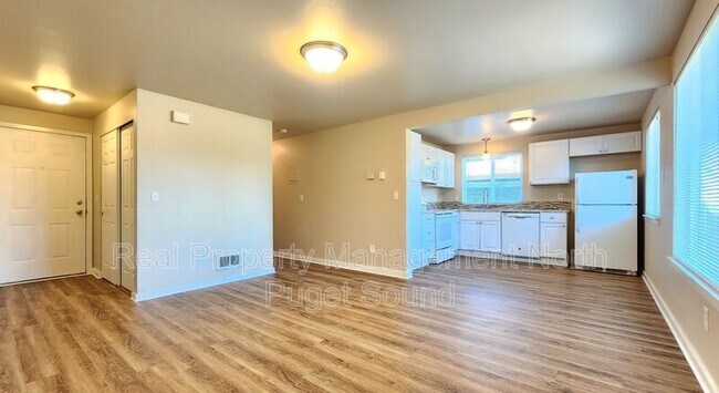 Photo - 2334 Howard Ave Unit A