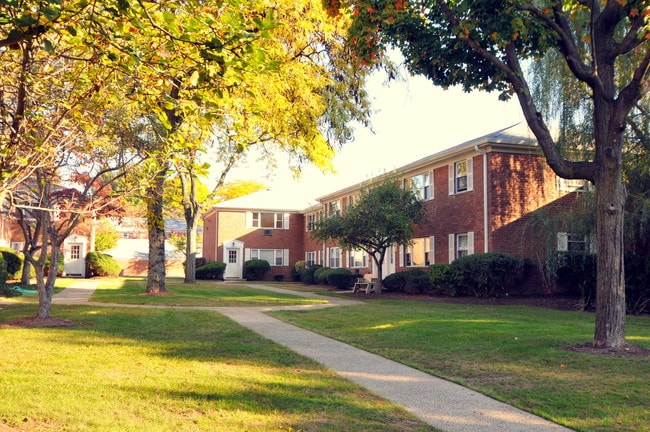 Manchester Village