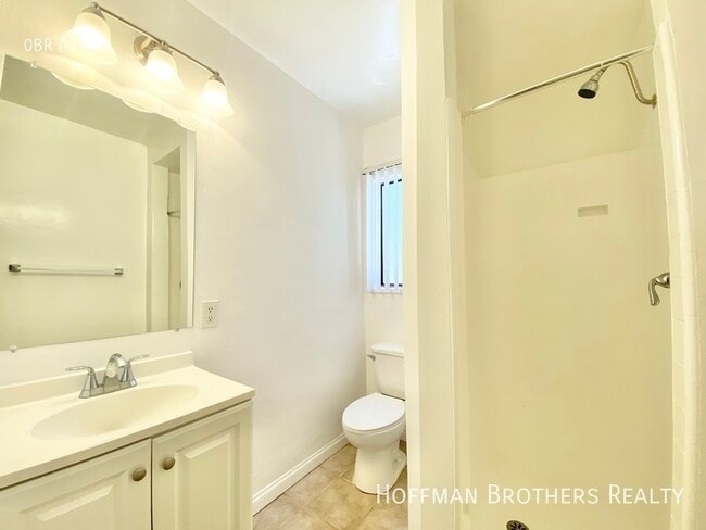 Photo - 2555 S Sepulveda Blvd Unidad 8A