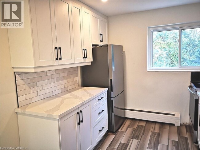 Photo - 19 Hamilton St Unité 4