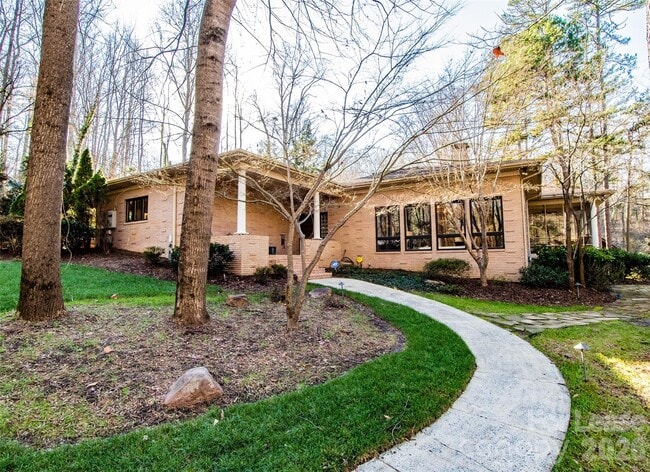 Photo - 3911 Lakeside Dr