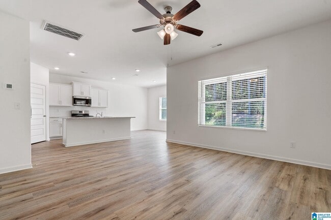 Photo - 2029 Eaton Pl