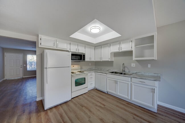 Photo - 5301 W Campbell Ave Unit 2