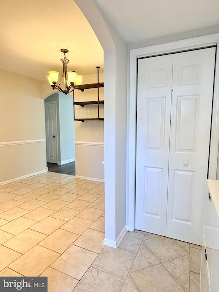 736 Village Ln.